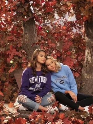 Alexa & Katie 4