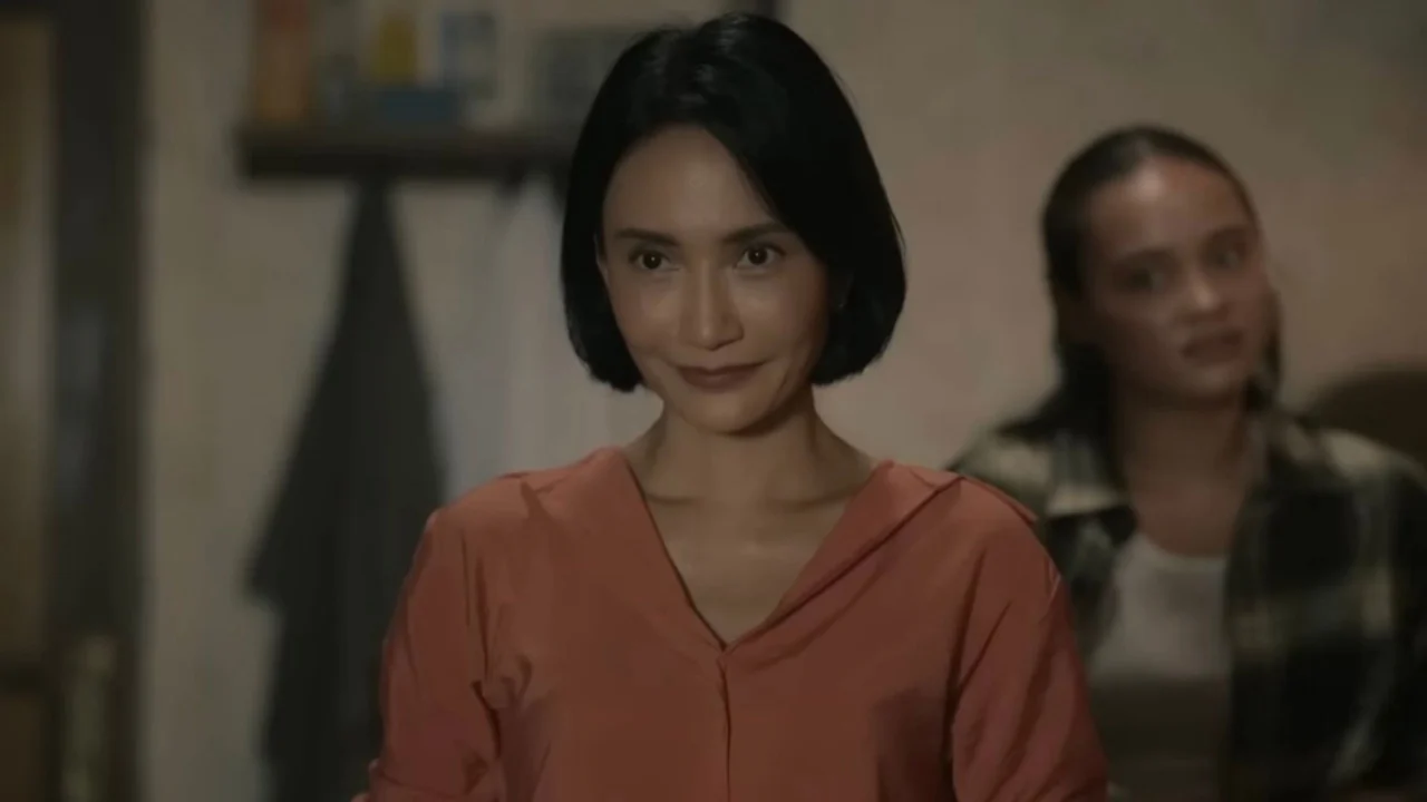 Xác Mẹ Hồn Quỷ